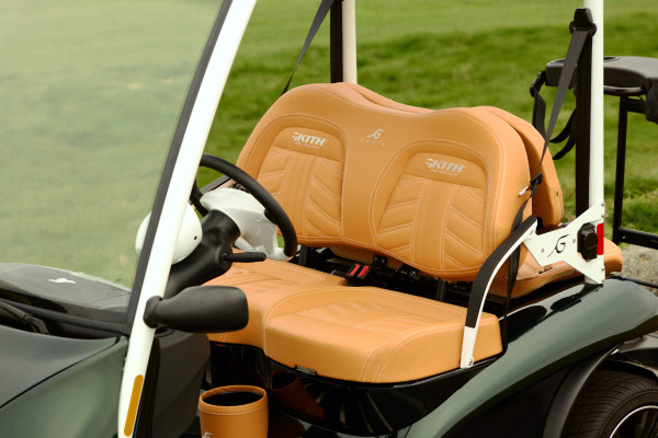 GOLFCART 129A8136