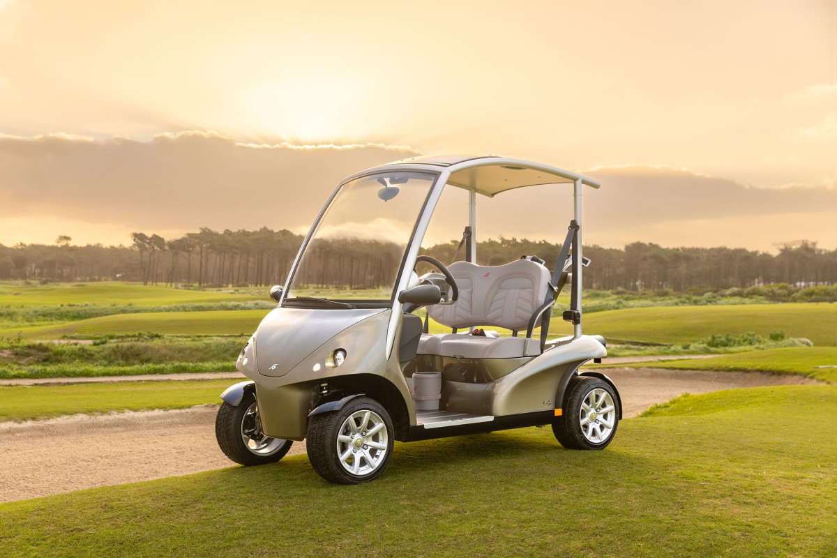 garia via 2 seater cover