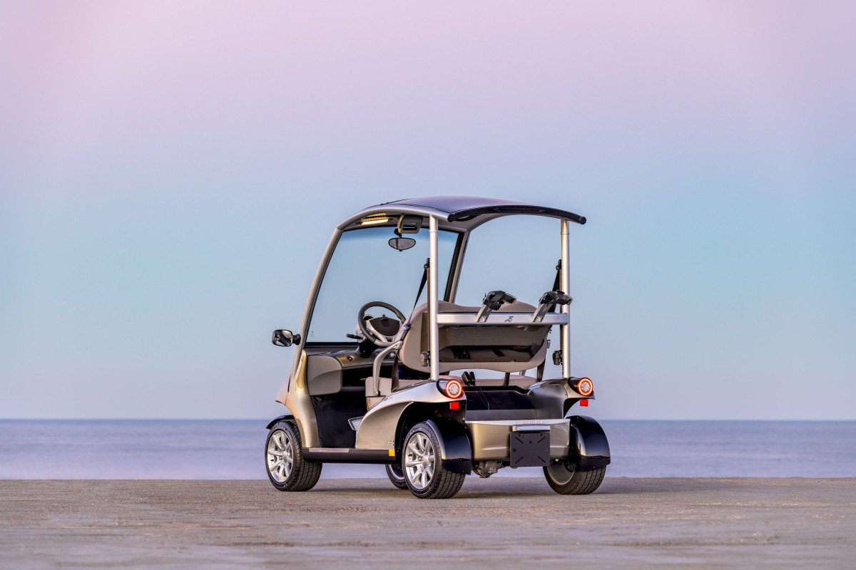 garia via 2 seater 00010